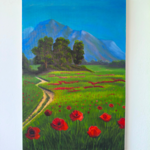 Pintura a óleo sobre tela mostrando um campo verde com flores vermelhas, um caminho sinuoso e montanhas ao fundo sob um céu azul sereno.